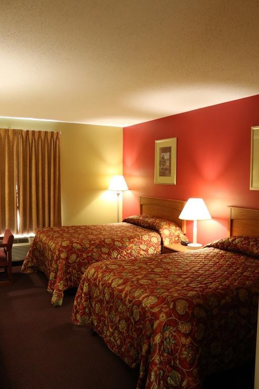 Hometown Inn & Suites Schererville Exterior photo